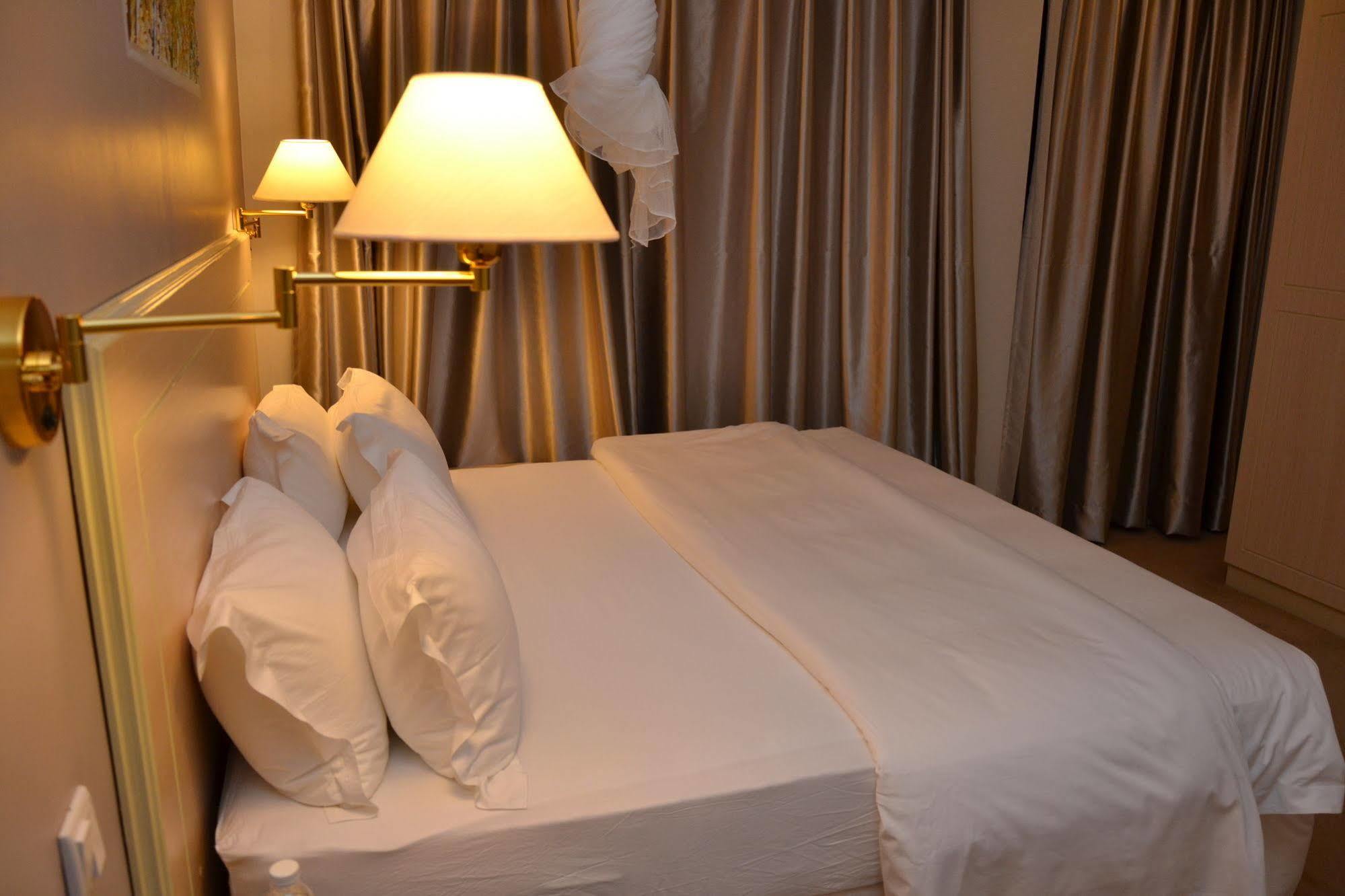 Gloria Hotel Kigali Exteriör bild