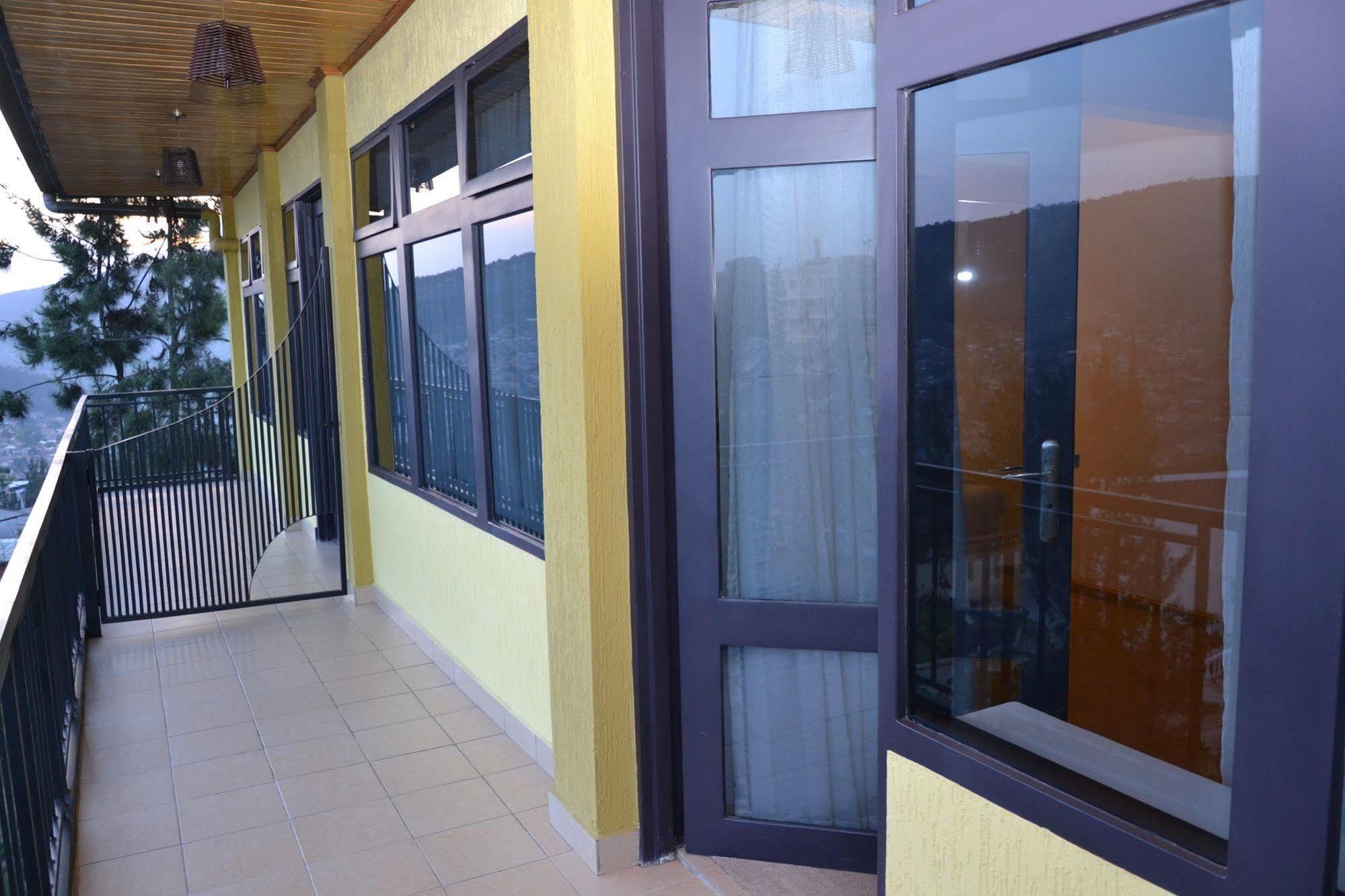 Gloria Hotel Kigali Exteriör bild